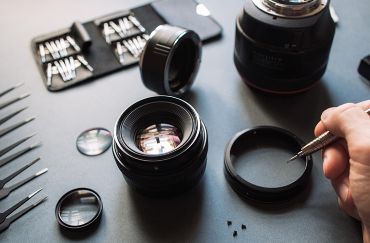 Custom Precision Optical Manufacturing